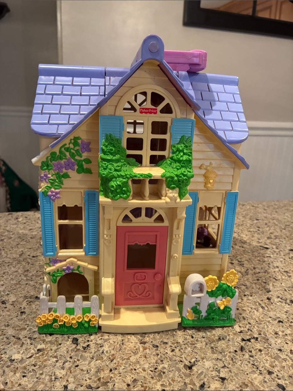 Vintage Fisher Price Loving Family 2000 Sweet Streets Country Cottage
